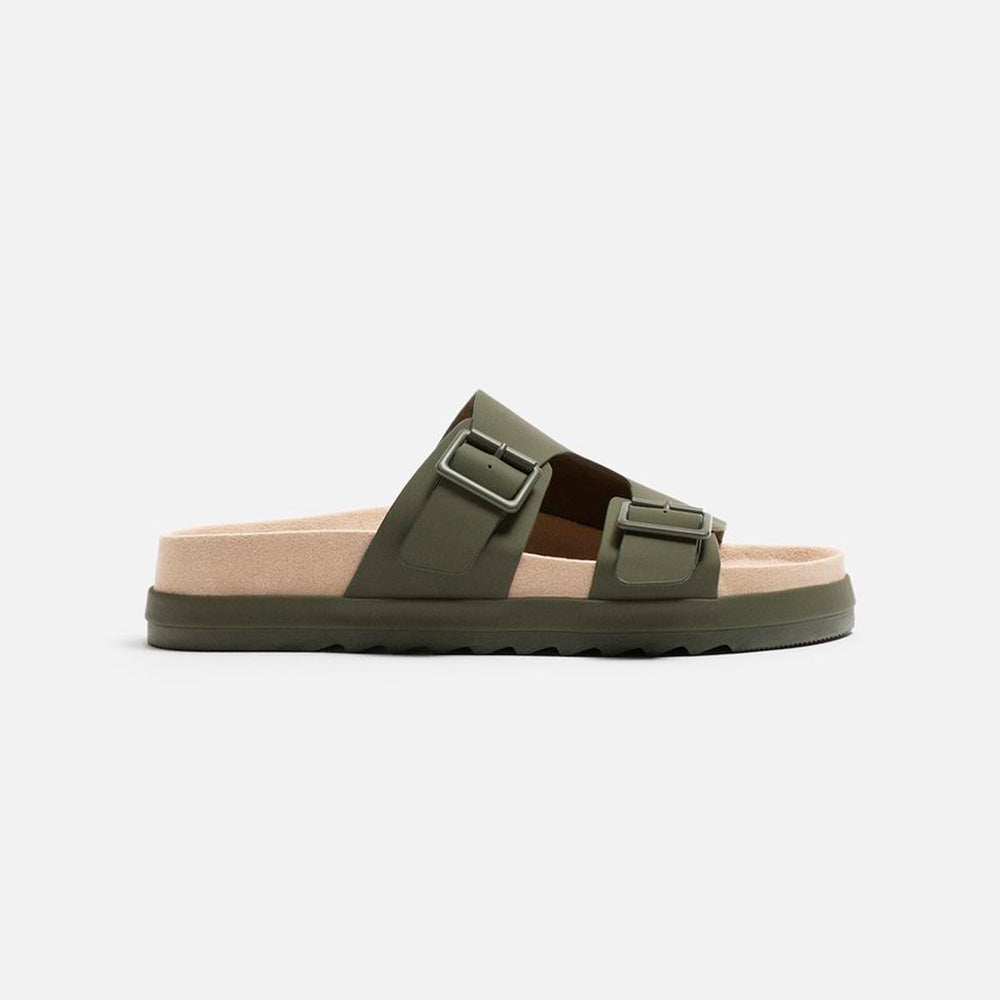 WIDE-STRAP LEATHER SLIDES